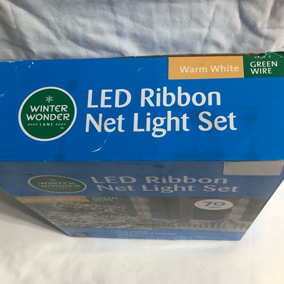 Winter wonder led Ribbon 70 net lights set green wire. indoor/outdoor. - Picture 4 of 4